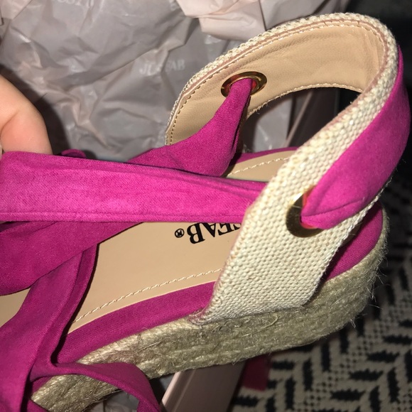 Pink platform sandals - Picture 3 of 3